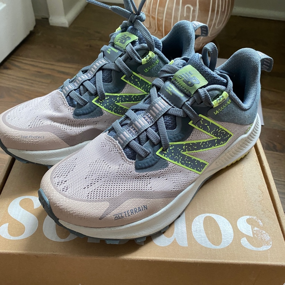 New balance gym shoes size 6 1/2 barely used